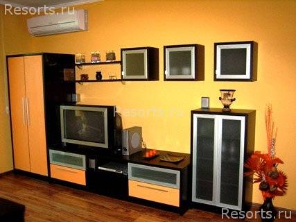 Alexander Business Apts. 9